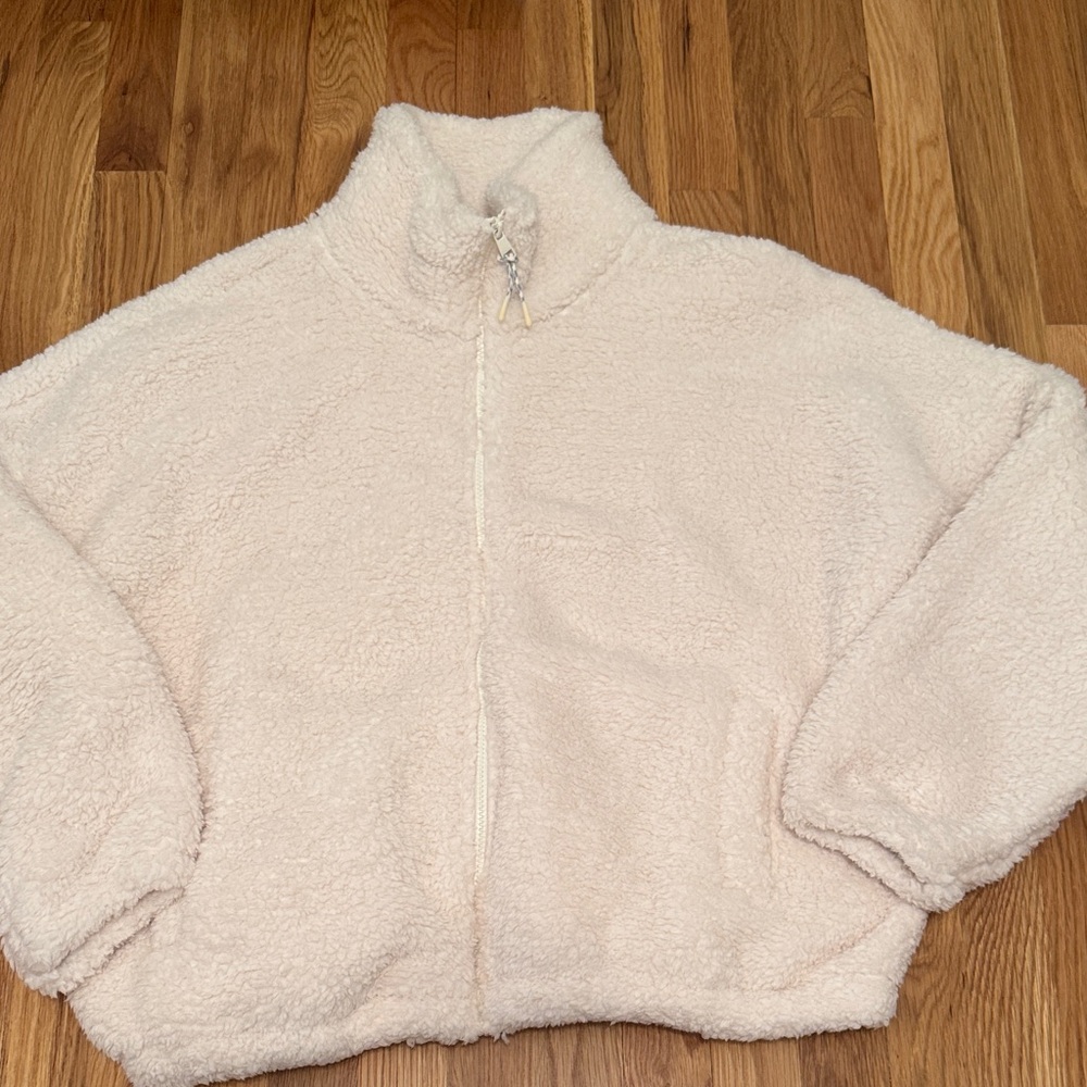 American Eagle Outfitters Cream Sherpa